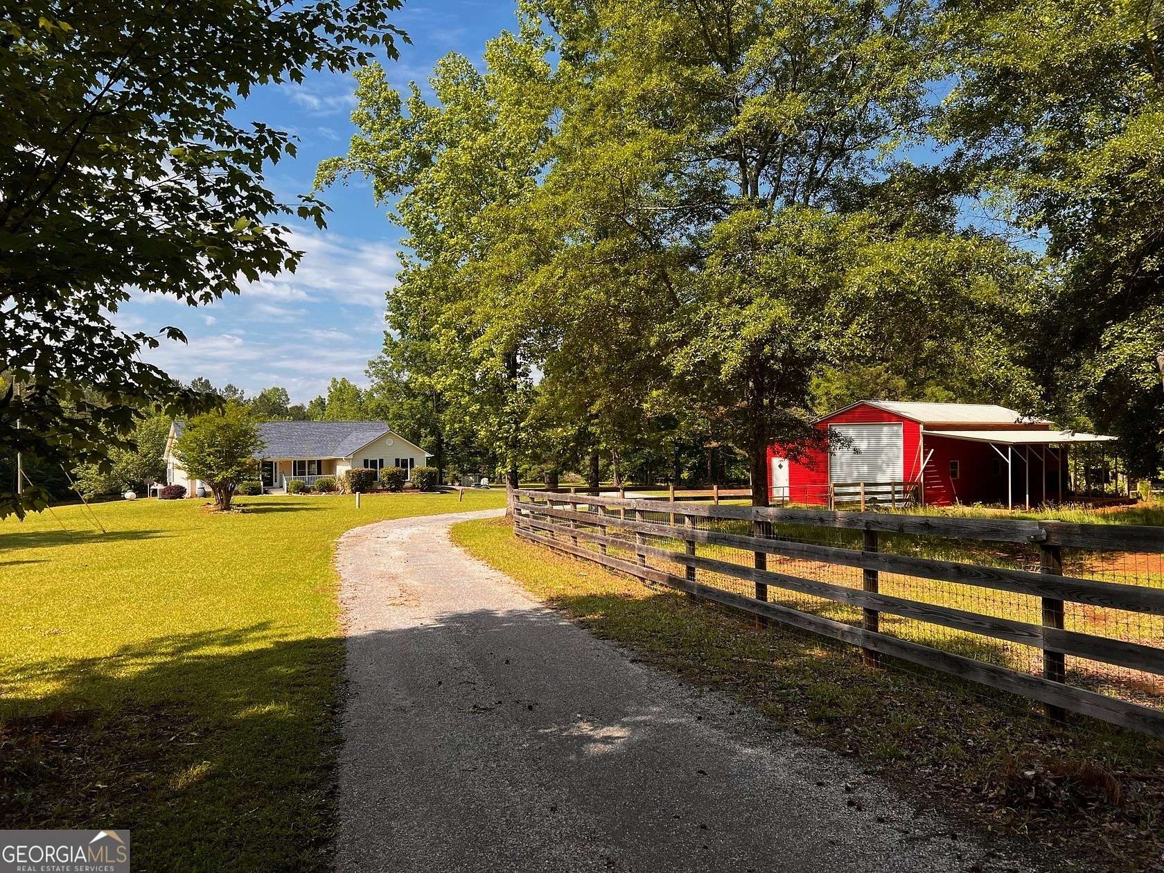 101 Acres of Recreational Land with Home for Sale in Thomaston, Georgia