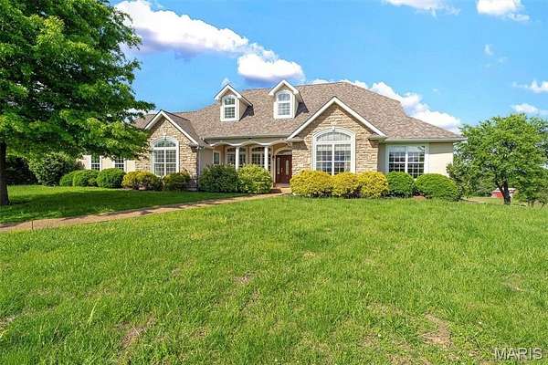 10 Acres of Residential Land with Home for Sale in De Soto, Missouri