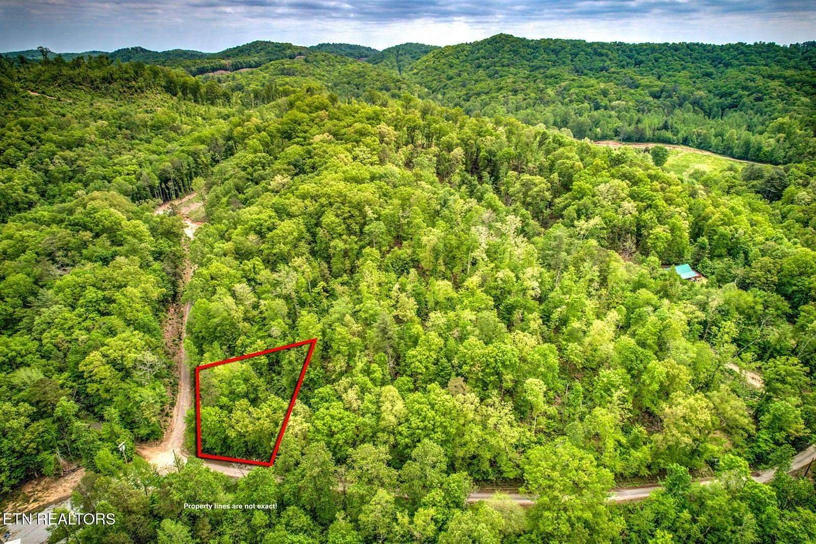 0.98 Acres of Residential Land for Sale in Harriman, Tennessee
