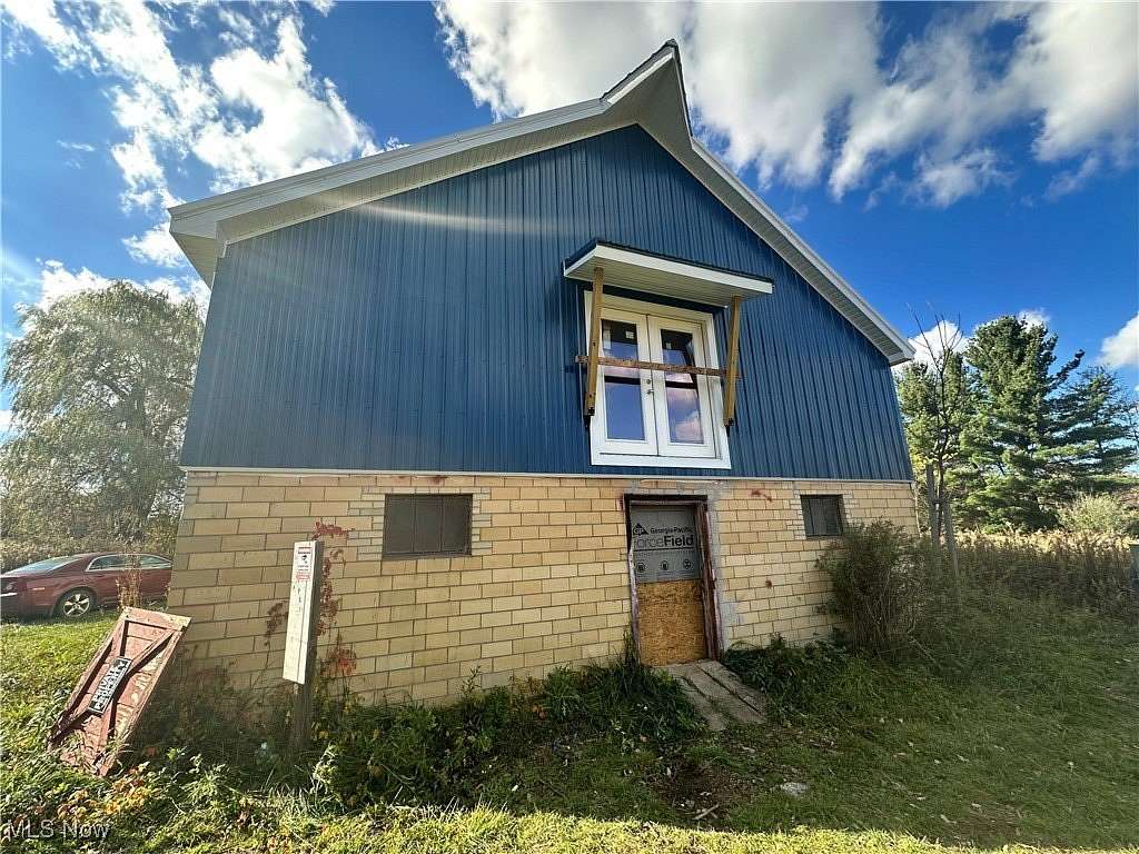 2.47 Acres of Residential Land with Home for Sale in Montville, Ohio