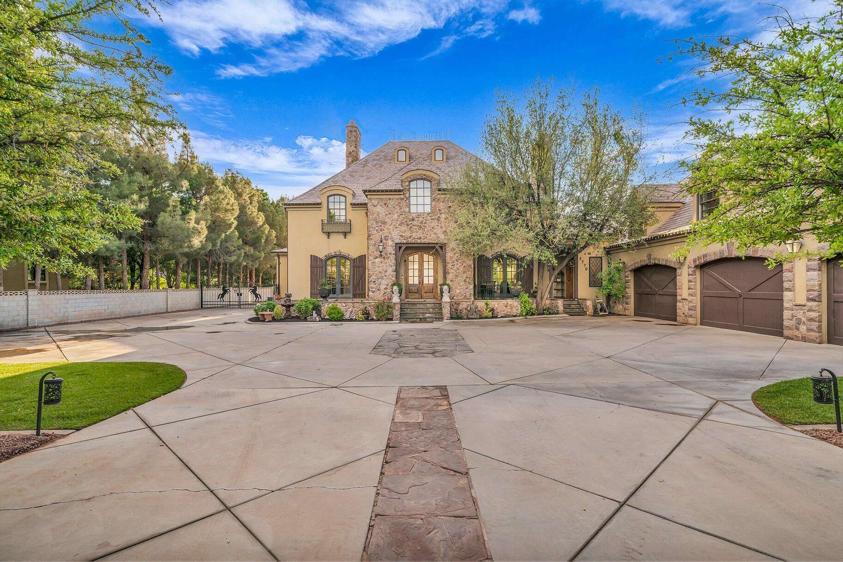 2.15 Acres of Land with Home for Sale in St. George, Utah