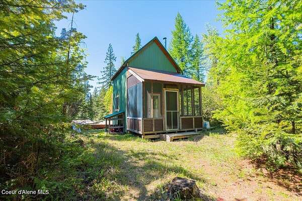 10 Acres of Recreational Land with Home for Sale in Sandpoint, Idaho