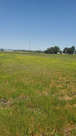 17.4 Acres of Mixed-Use Land for Sale in Medford, Oregon