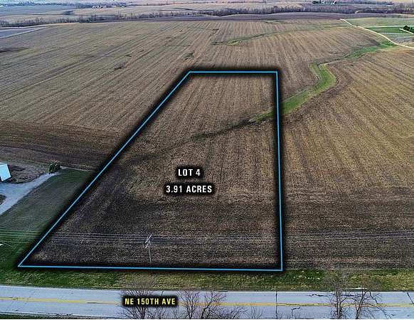 4 Acres of Residential Land for Sale in Cambridge, Iowa