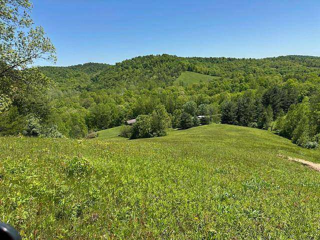 33 Acres of Land for Sale in Sandy Hook, Kentucky