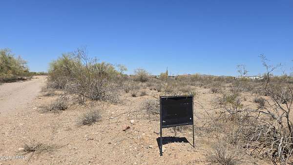 5 Acres of Residential Land for Sale in Wickenburg, Arizona