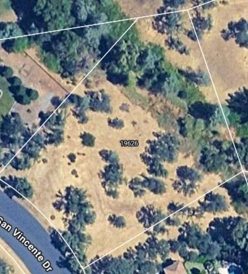 1 Acre of Land for Sale in Redding, California