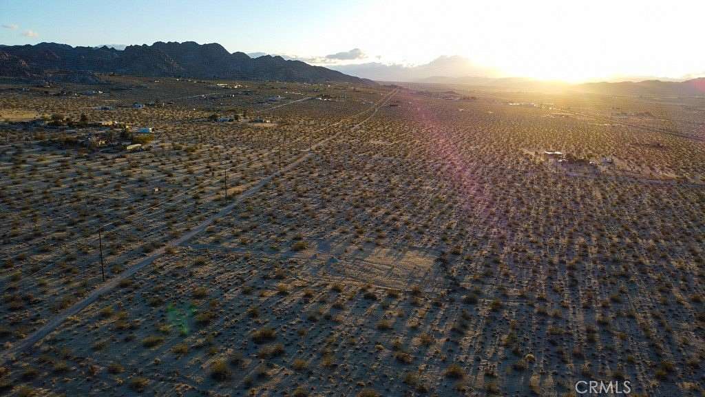6.27 Acres of Residential Land for Sale in Joshua Tree, California
