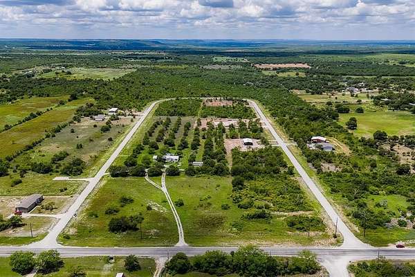 2 Acres of Residential Land for Sale in Clyde, Texas