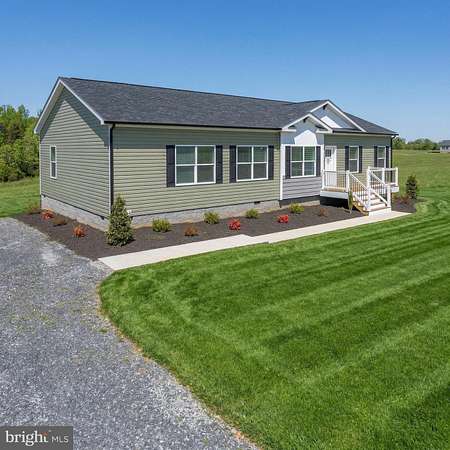 2 Acres of Land with Home for Sale in Green Bay, Virginia