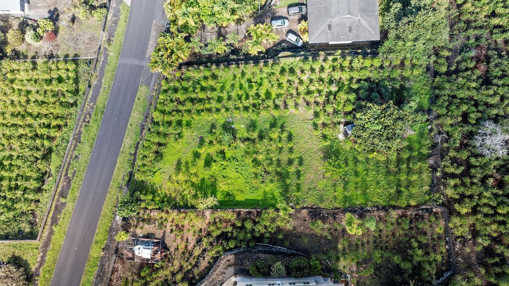 0.5 Acres of Residential Land for Sale in Kailua, Hawaii