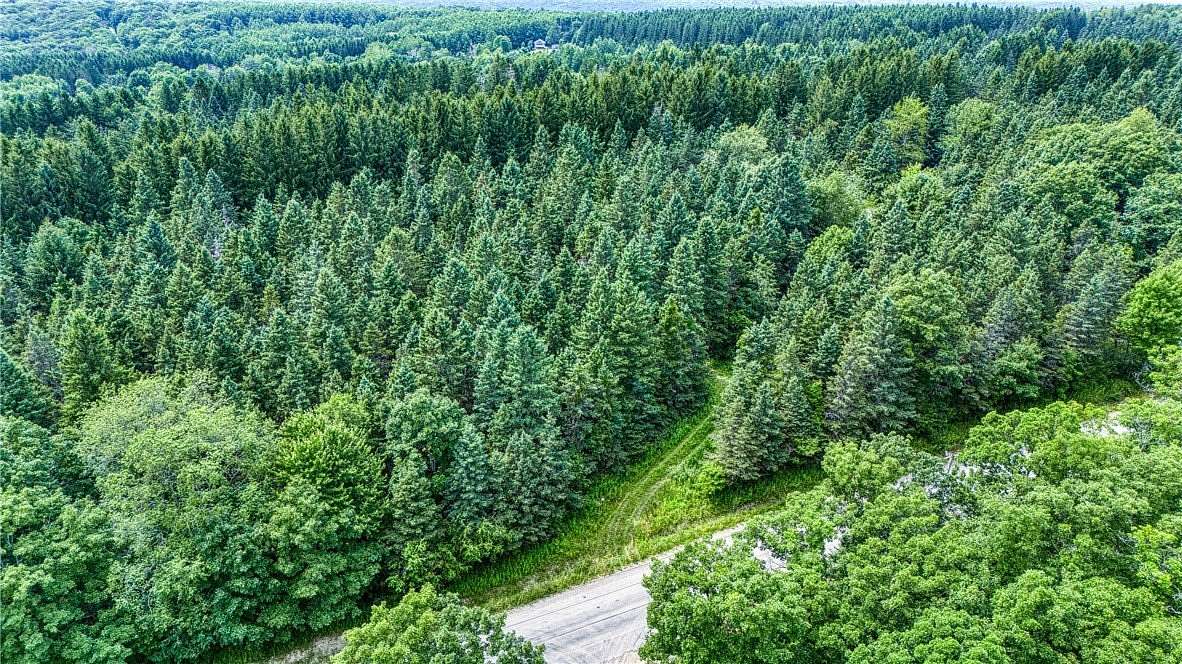 4.66 Acres of Residential Land for Sale in Branchport, New York