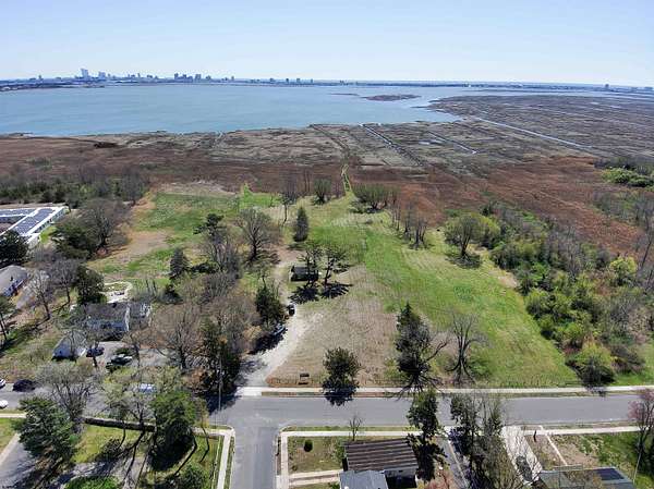 27.5 Acres of Land with Home for Sale in Pleasantville, New Jersey