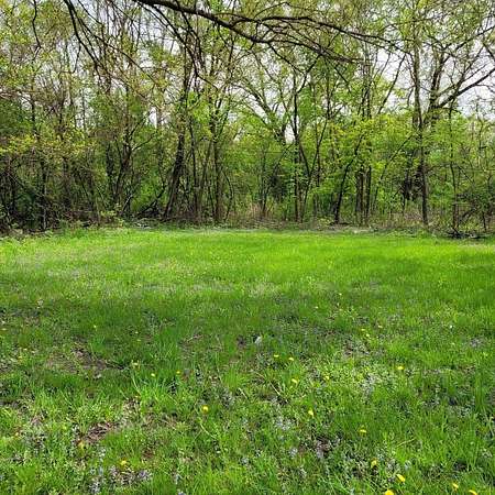 0.08 Acres of Land for Sale in Robbins, Illinois