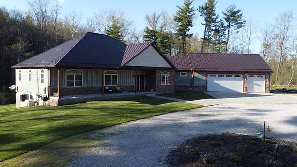 7.14 Acres of Residential Land with Home for Sale in Johnstown, Ohio