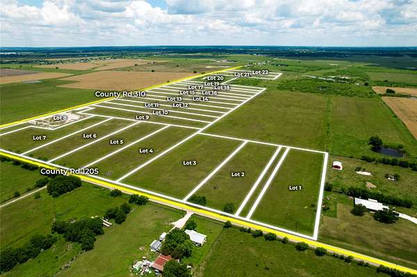 2 Acres of Residential Land for Sale in Cleburne, Texas