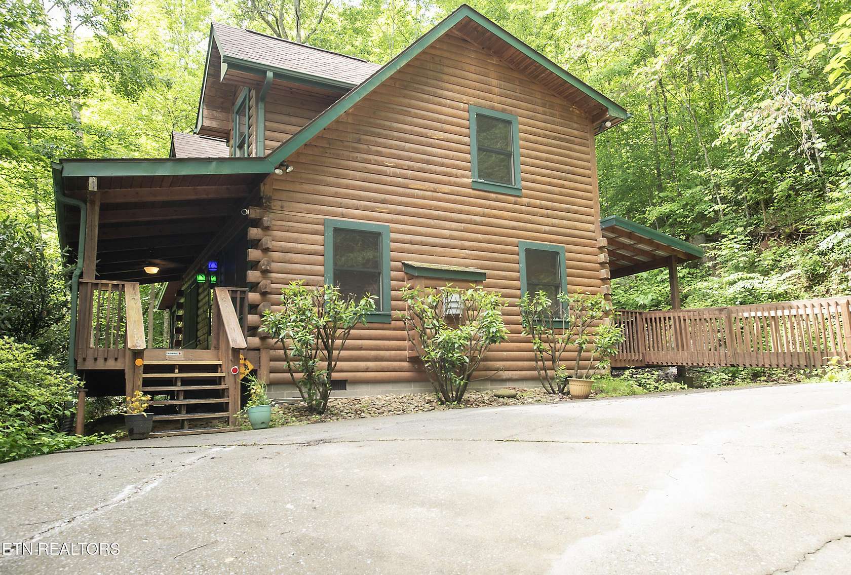 2.63 Acres of Residential Land with Home for Sale in Townsend, Tennessee