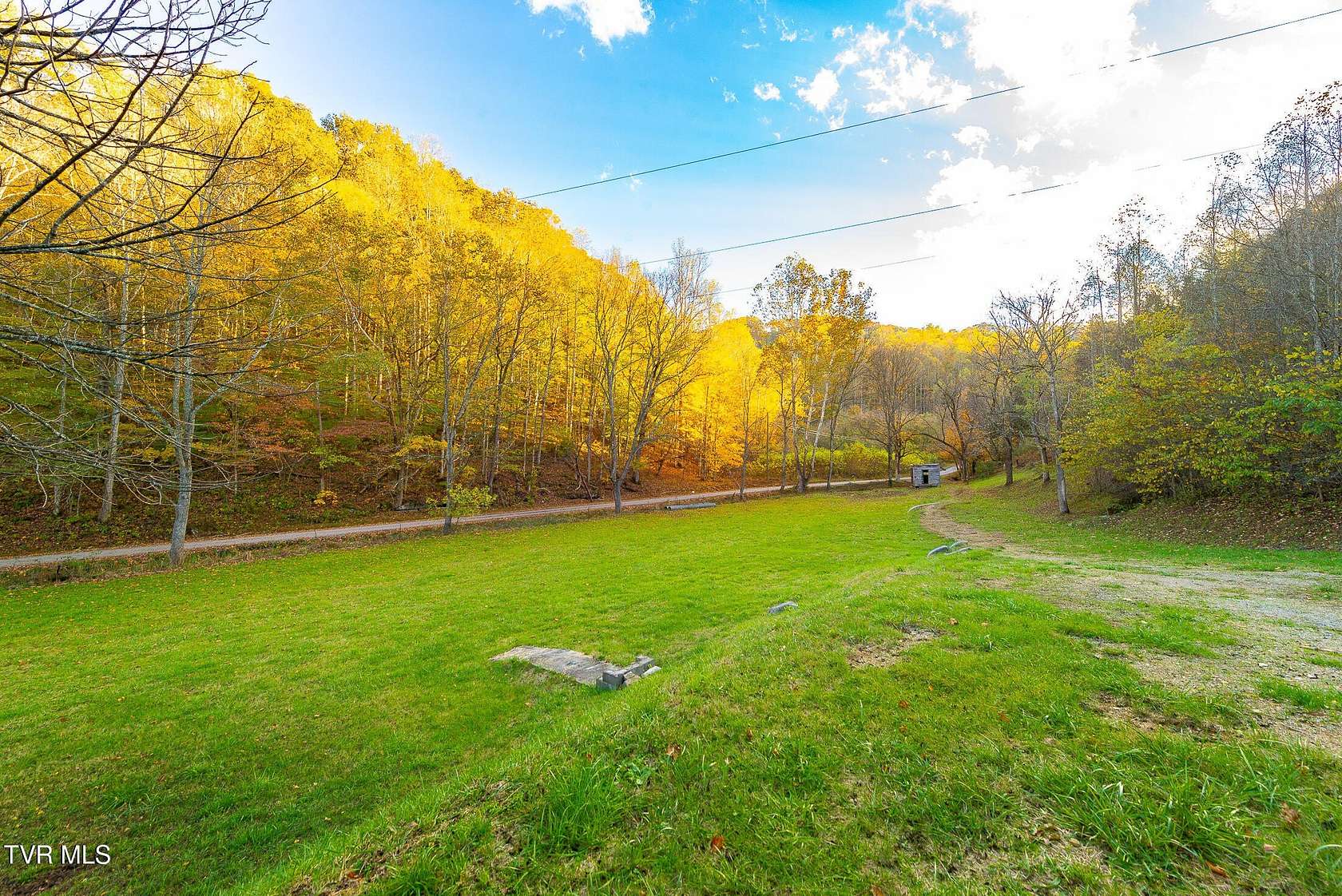 38.1 Acres of Recreational & Residential Land for Sale in Hiltons, Virginia