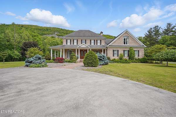 5.55 Acres of Land with Home for Sale in Big Stone Gap, Virginia