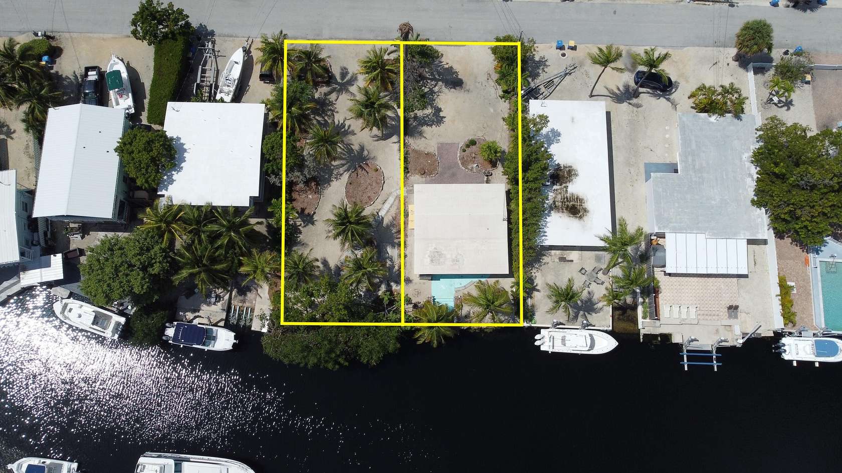 Residential Land for Sale in Plantation Key, Florida