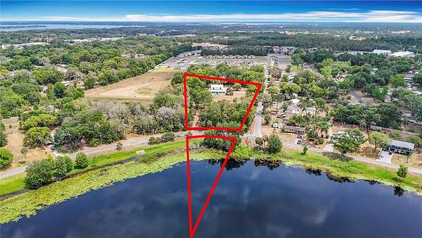 2.7 Acres of Improved Mixed-Use Land for Sale in Fruitland Park, Florida