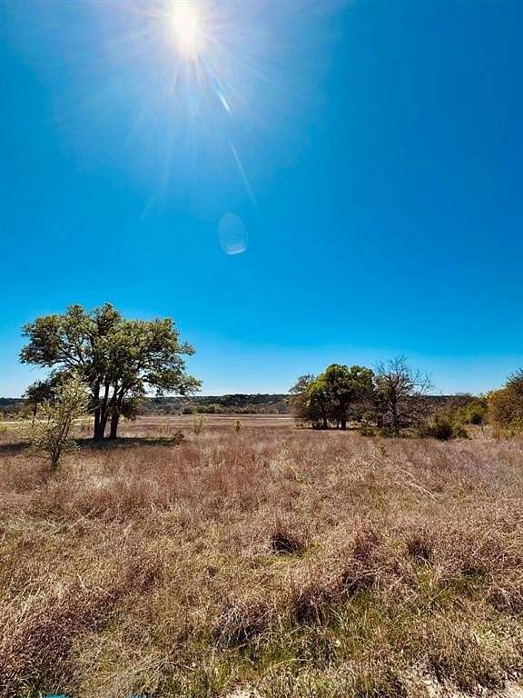 5 Acres of Residential Land for Sale in Oglesby, Texas