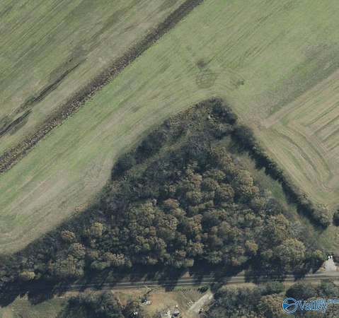 3.7 Acres of Land for Sale in Paint Rock, Alabama