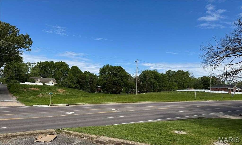 3 Acres of Commercial Land for Sale in Glen Carbon, Illinois