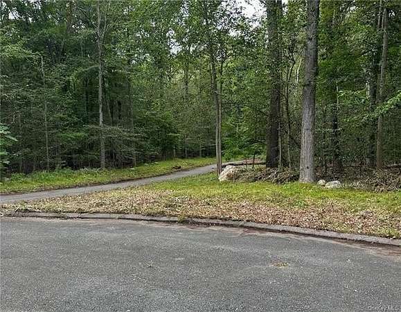 1.47 Acres of Residential Land for Sale in Somers, New York