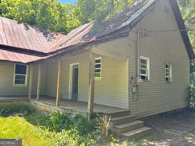 9.2 Acres of Land with Home for Sale in Fayetteville, Georgia