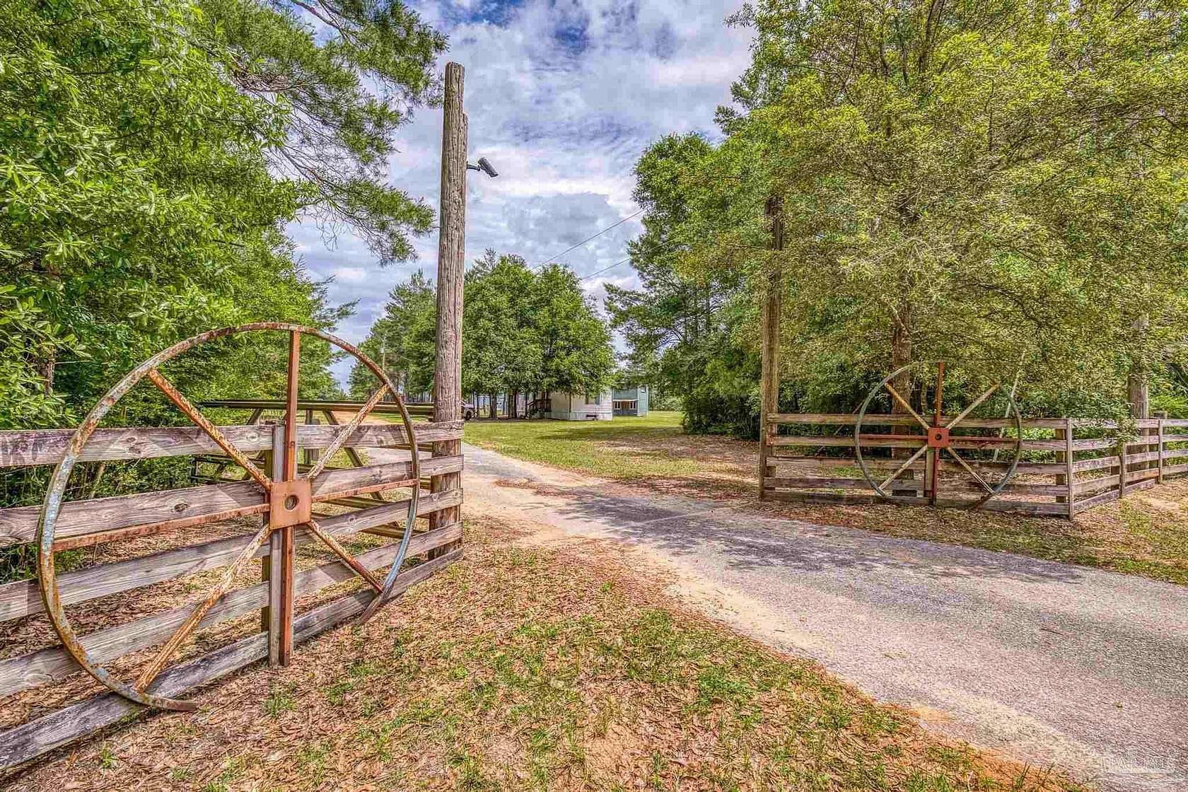 20.8 Acres of Land for Sale in Milton, Florida