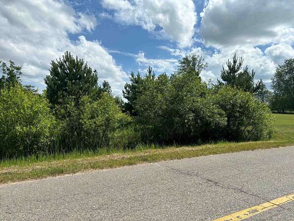 0.5 Acres of Residential Land for Sale in Gladwin, Michigan