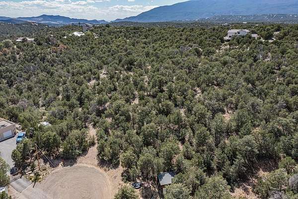 5.48 Acres of Residential Land for Sale in Cedar Crest, New Mexico