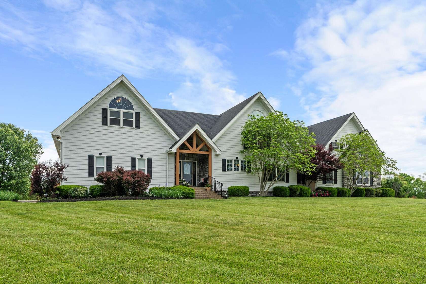 5 Acres of Residential Land with Home for Sale in Shelbyville, Kentucky