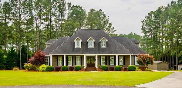 3.12 Acres of Land with Home for Sale in Fitzgerald, Georgia