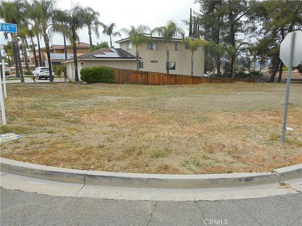 0.17 Acres of Residential Land for Sale in Canyon Lake, California