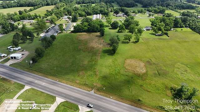 9.69 Acres of Commercial Land for Sale in Mansura, Louisiana