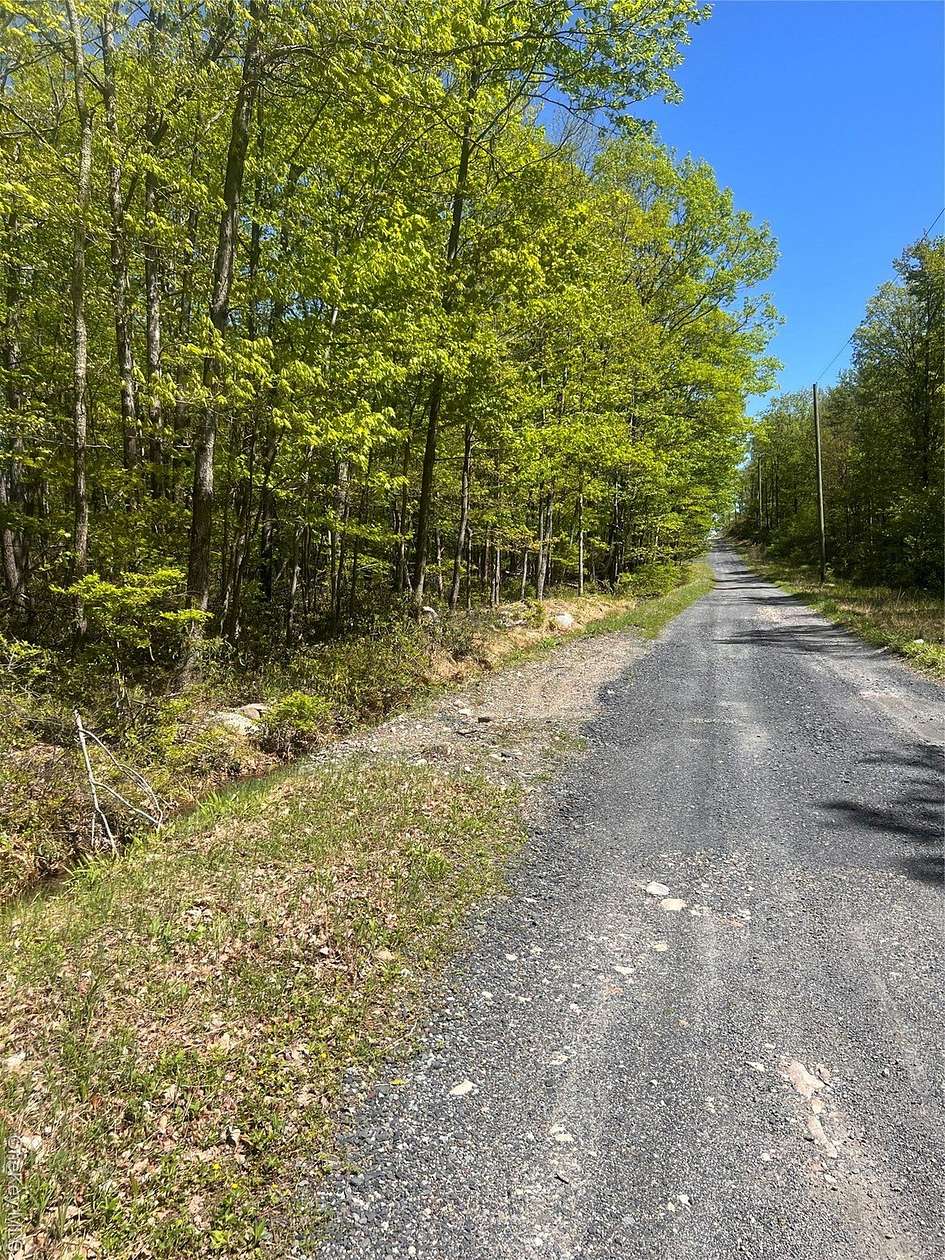 9 Acres of Residential Land for Sale in Pine Bush, New York