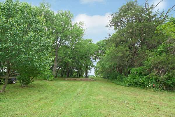 0.17 Acres of Residential Land for Sale in Gainesville, Texas
