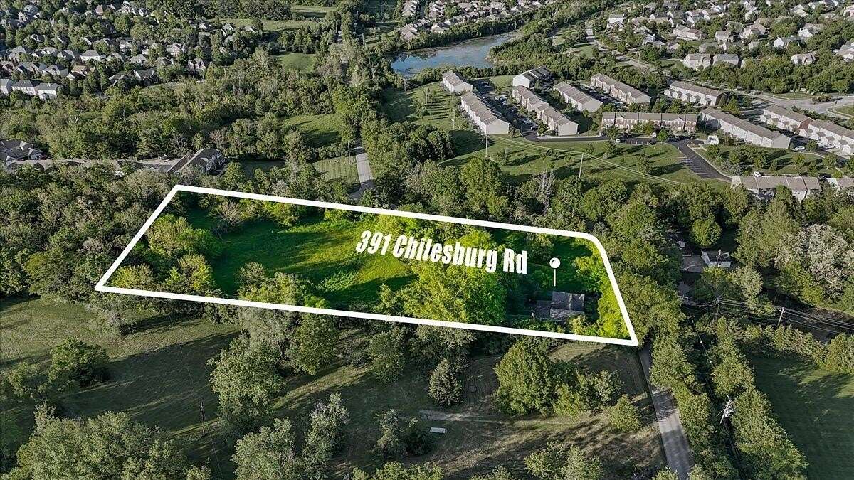 4 Acres of Residential Land with Home for Sale in Lexington, Kentucky