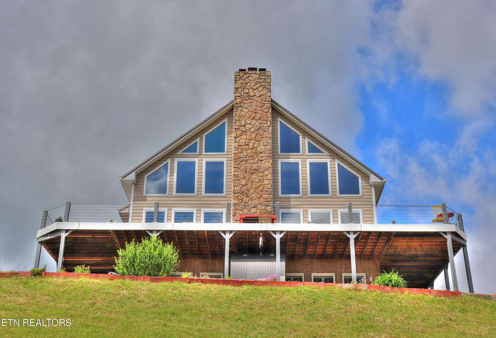 23 Acres of Recreational Land with Home for Sale in Pioneer, Tennessee