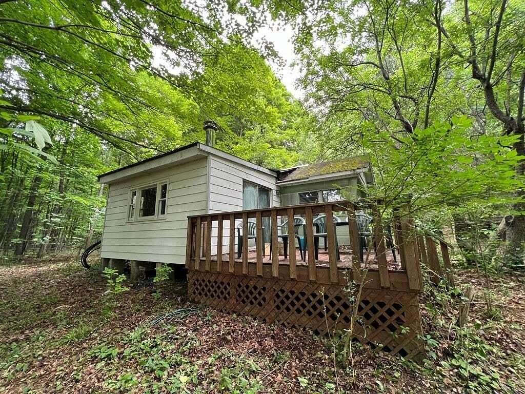 2.5 Acres of Land for Sale in Chateaugay, New York