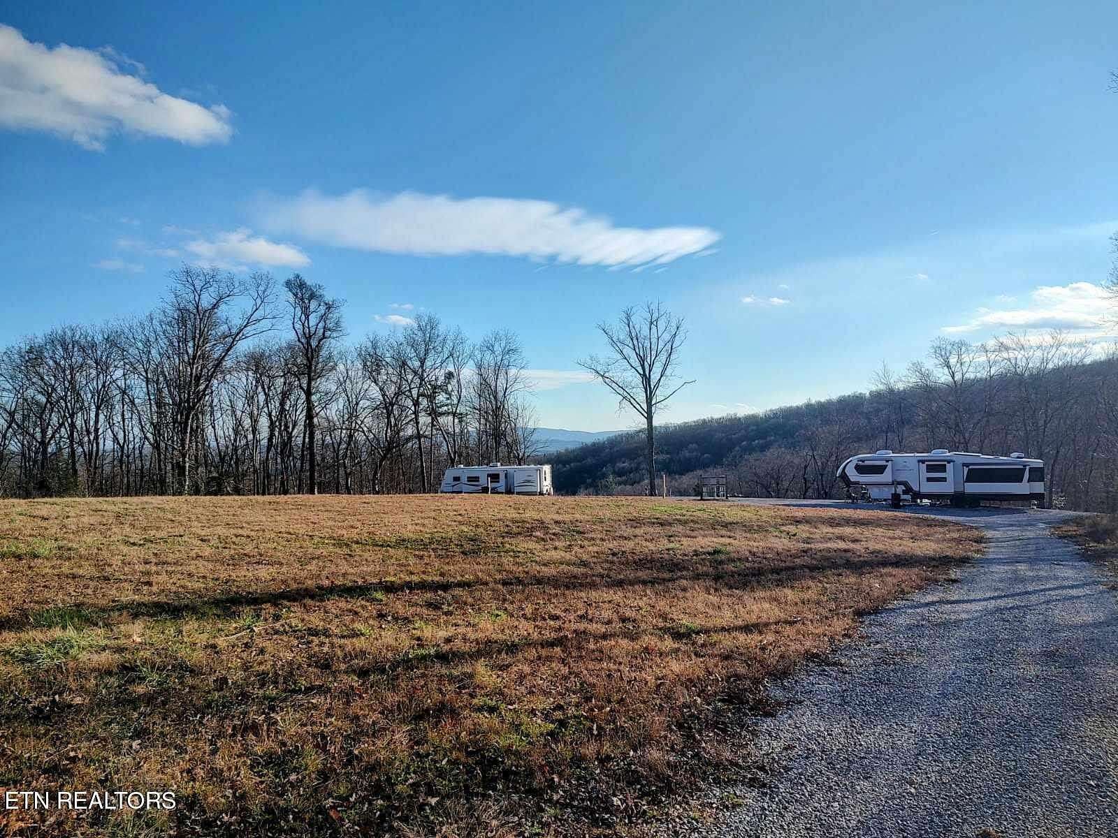 38 Acres of Recreational Land for Sale in Rockwood, Tennessee