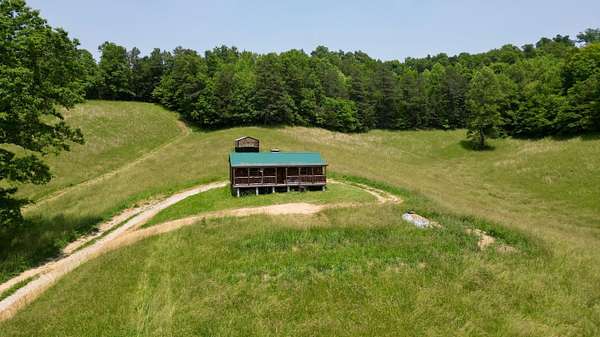 7.7 Acres of Residential Land for Sale in Tyner, Kentucky