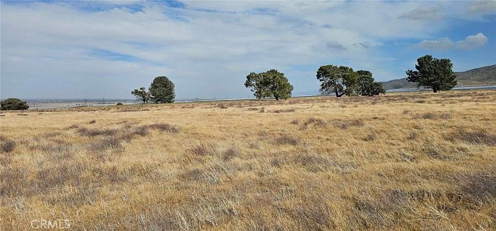 2.5 Acres of Land for Sale in Lancaster, California