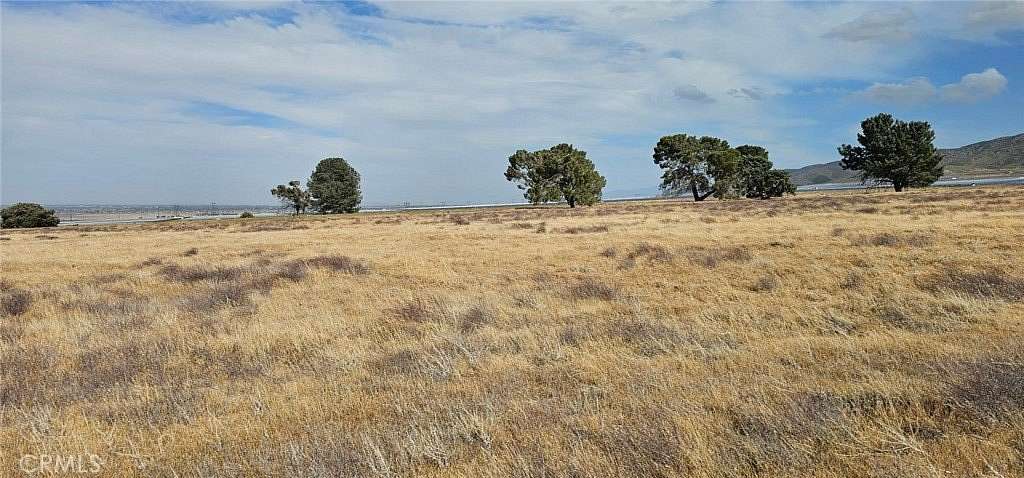 2.5 Acres of Land for Sale in Lancaster, California