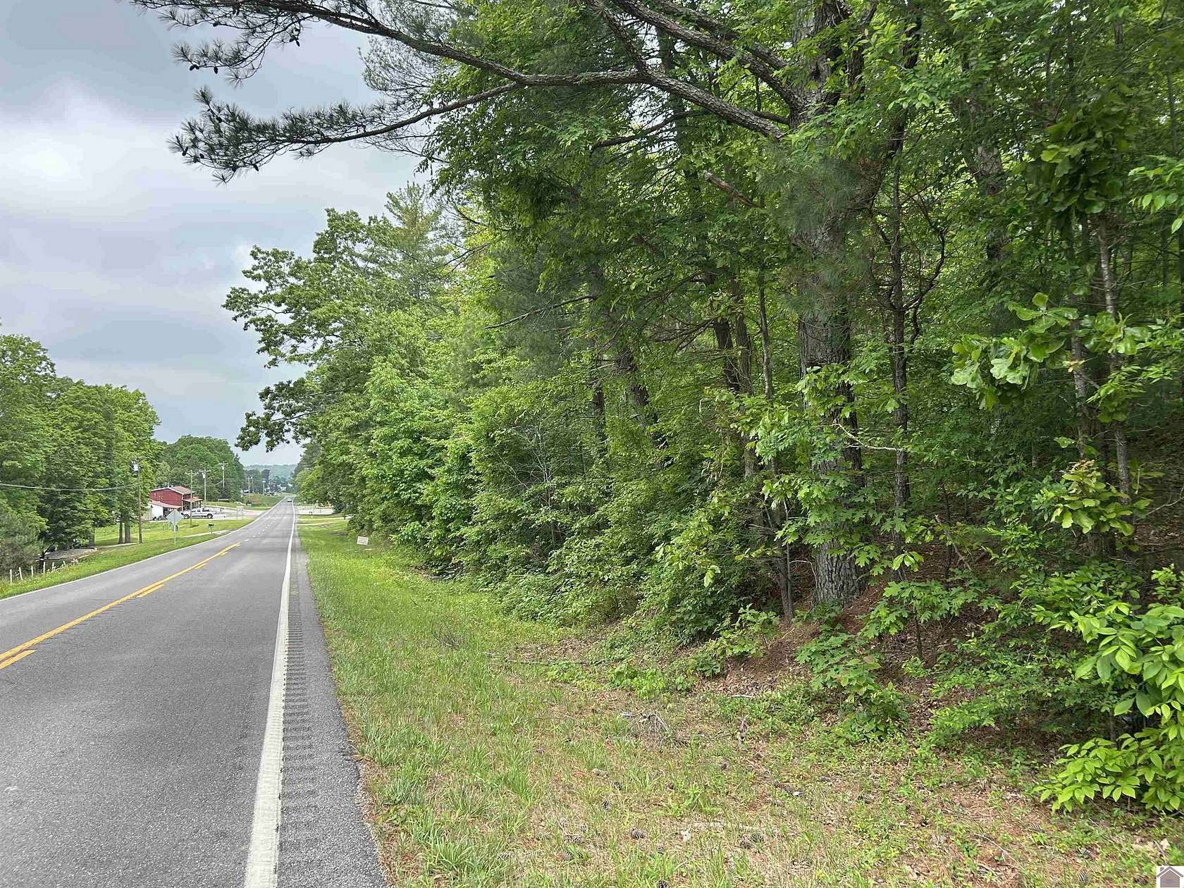 2.77 Acres of Mixed-Use Land for Sale in Benton, Kentucky