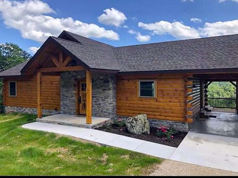 3 Acres of Residential Land with Home for Sale in Van Buren, Missouri