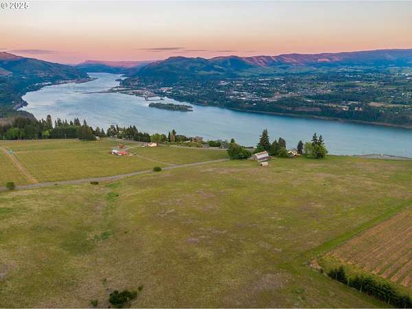 49 Acres of Land for Sale in Underwood, Washington