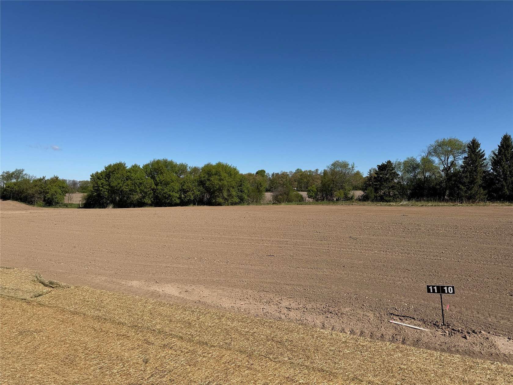 0.71 Acres of Residential Land for Sale in Eau Claire, Wisconsin